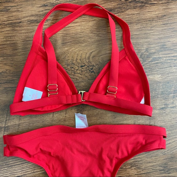 RED Swimsuit - Picture 3 of 4